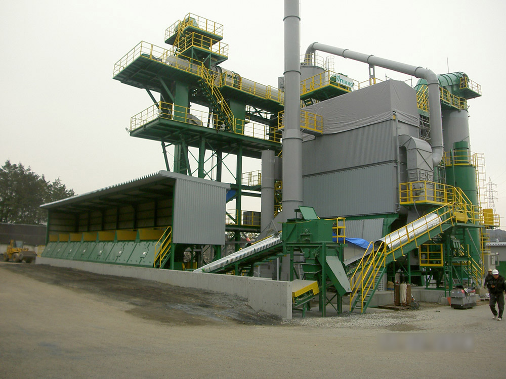 アスファルト混合基礎建屋工事関連画像