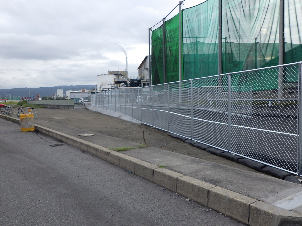アスファルト舗装道路完成