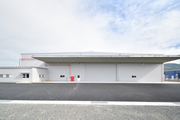 徳山興産(株)営業倉庫新築工事(建築面積2,230㎡日鉄物産システム建築)