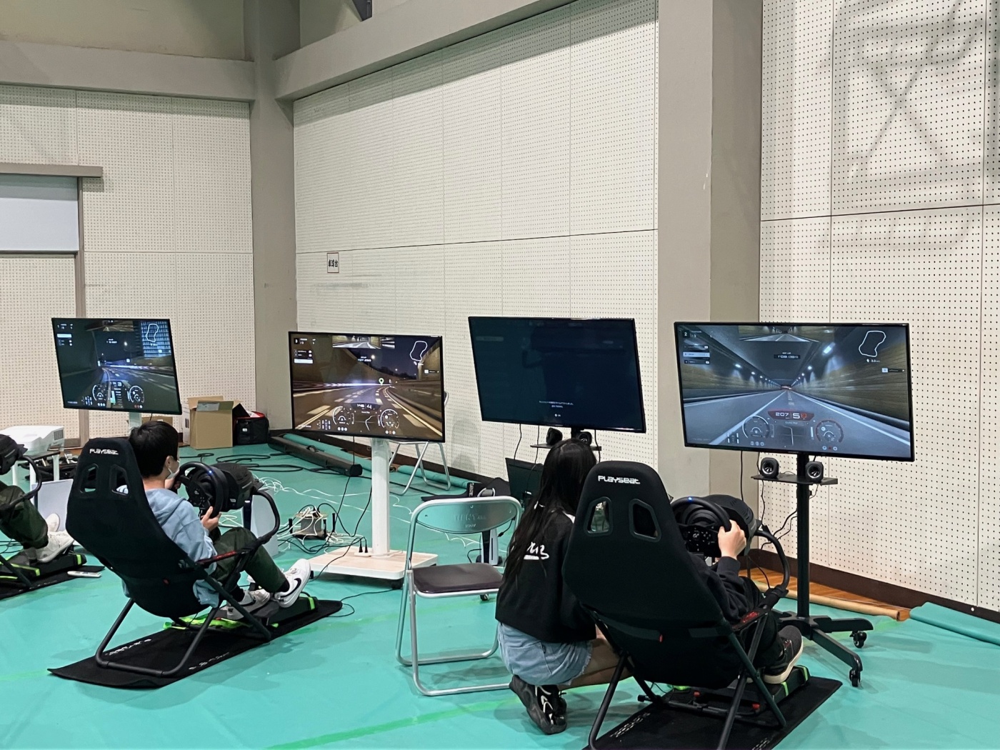 「eスポースフェス&職業紹介フェアに参加しました」関連画像